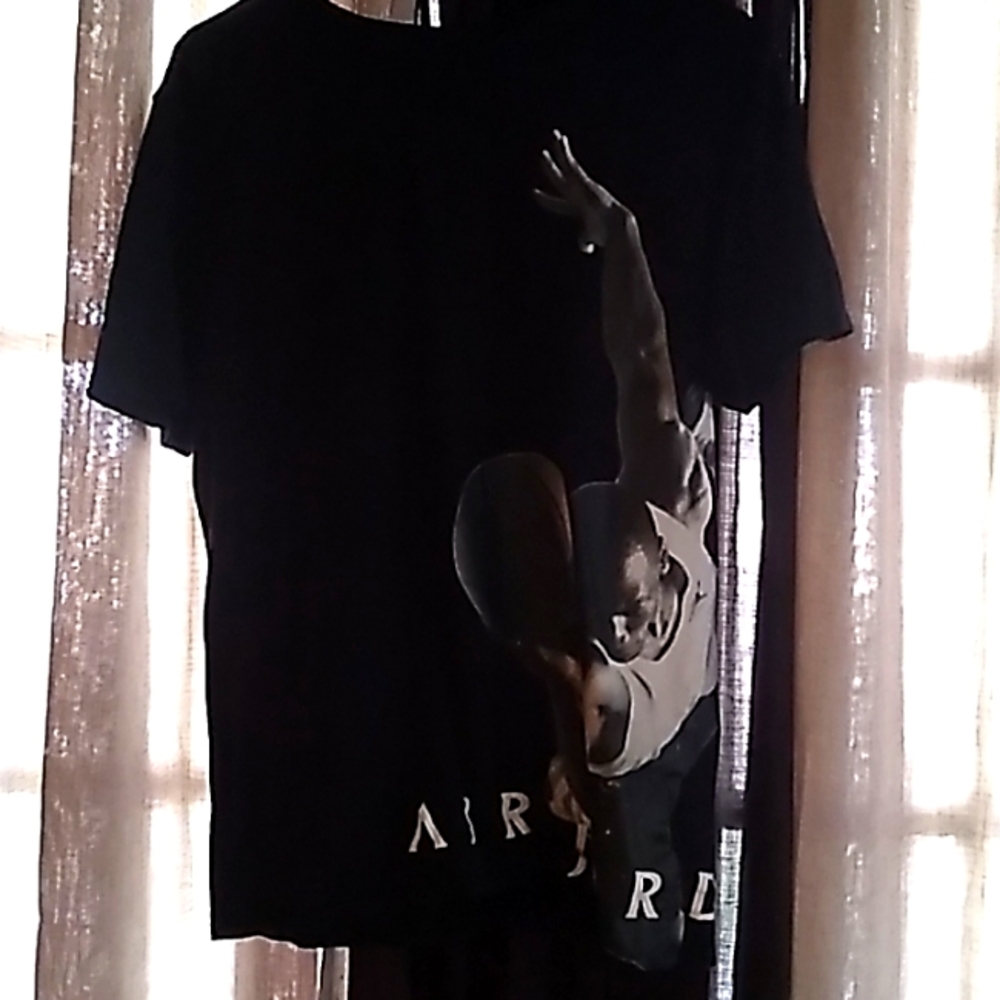 Rare jordan shirt